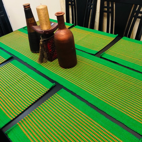 2 sets of Dinning Table Mats. - Picture 9 of 13